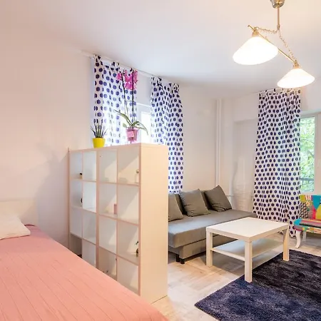 Modern Close To Iancului Metro With Wifi * Bucarest