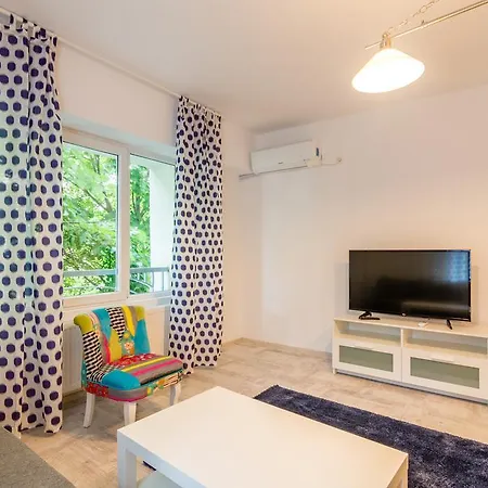 Modern Close To Iancului Metro With Wifi Apartmán Bukurešť
