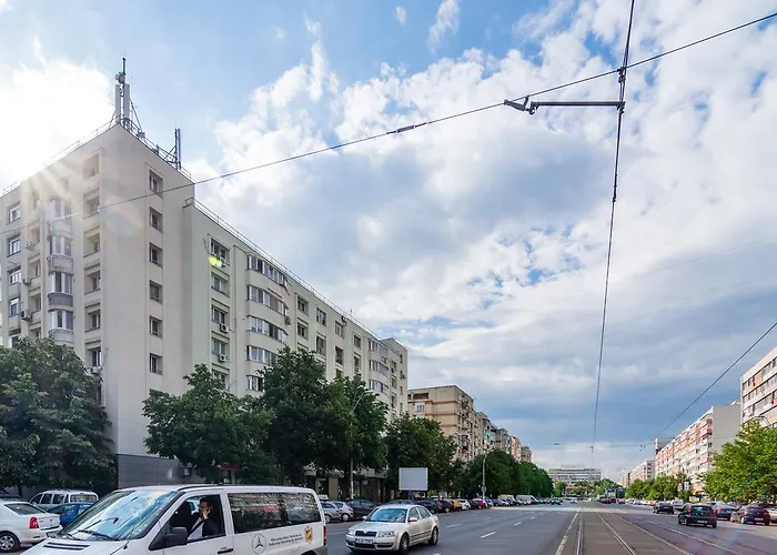 Modern Close To Iancului Metro With Wifi Appartamento *