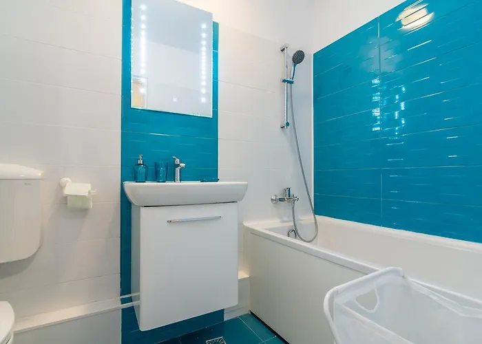 Modern Close To Iancului Metro With Wifi Appartamento *